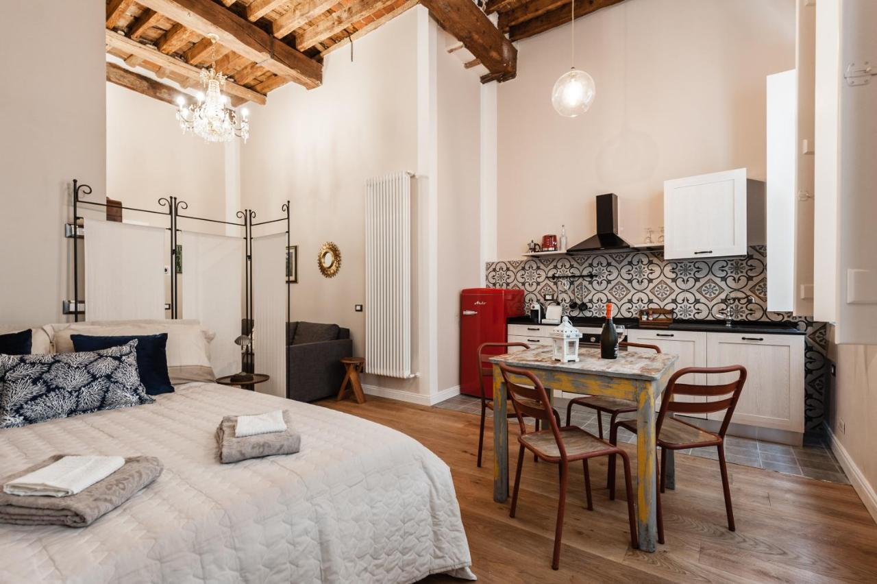 La Conchiglia Apartment Лука Екстериор снимка